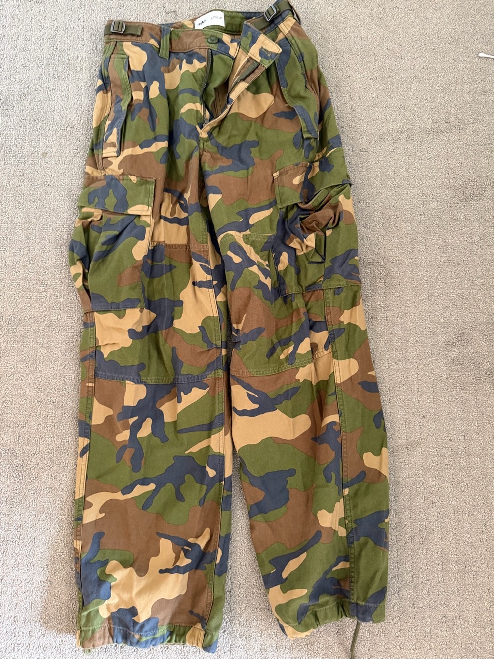 REVOLVE Women's Camo Cargo Pants in Green & Brown